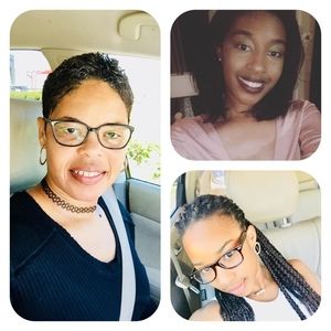 Meet your Posher, Monique